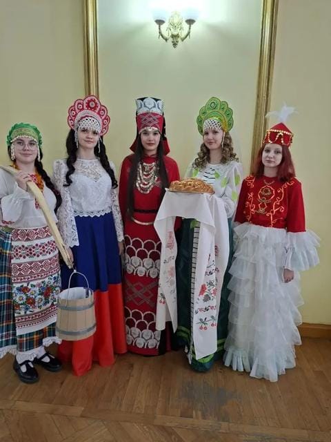 фото_костюмы.png