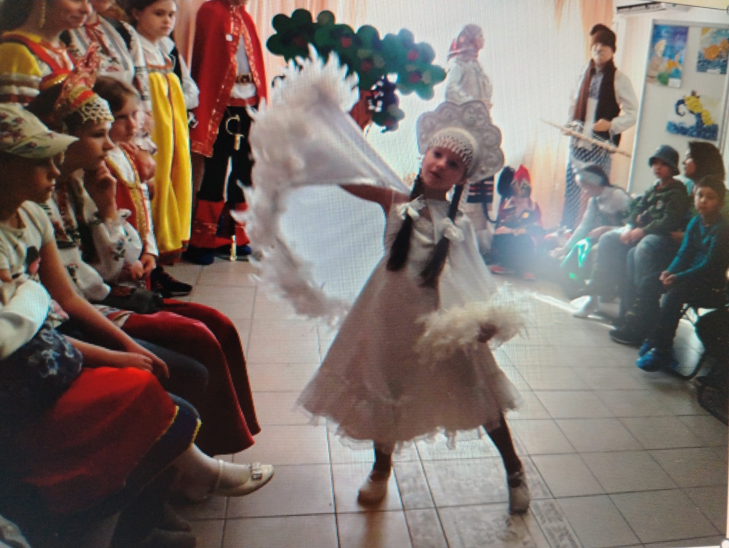 14.Танец Царевны-Лебедь.jpg